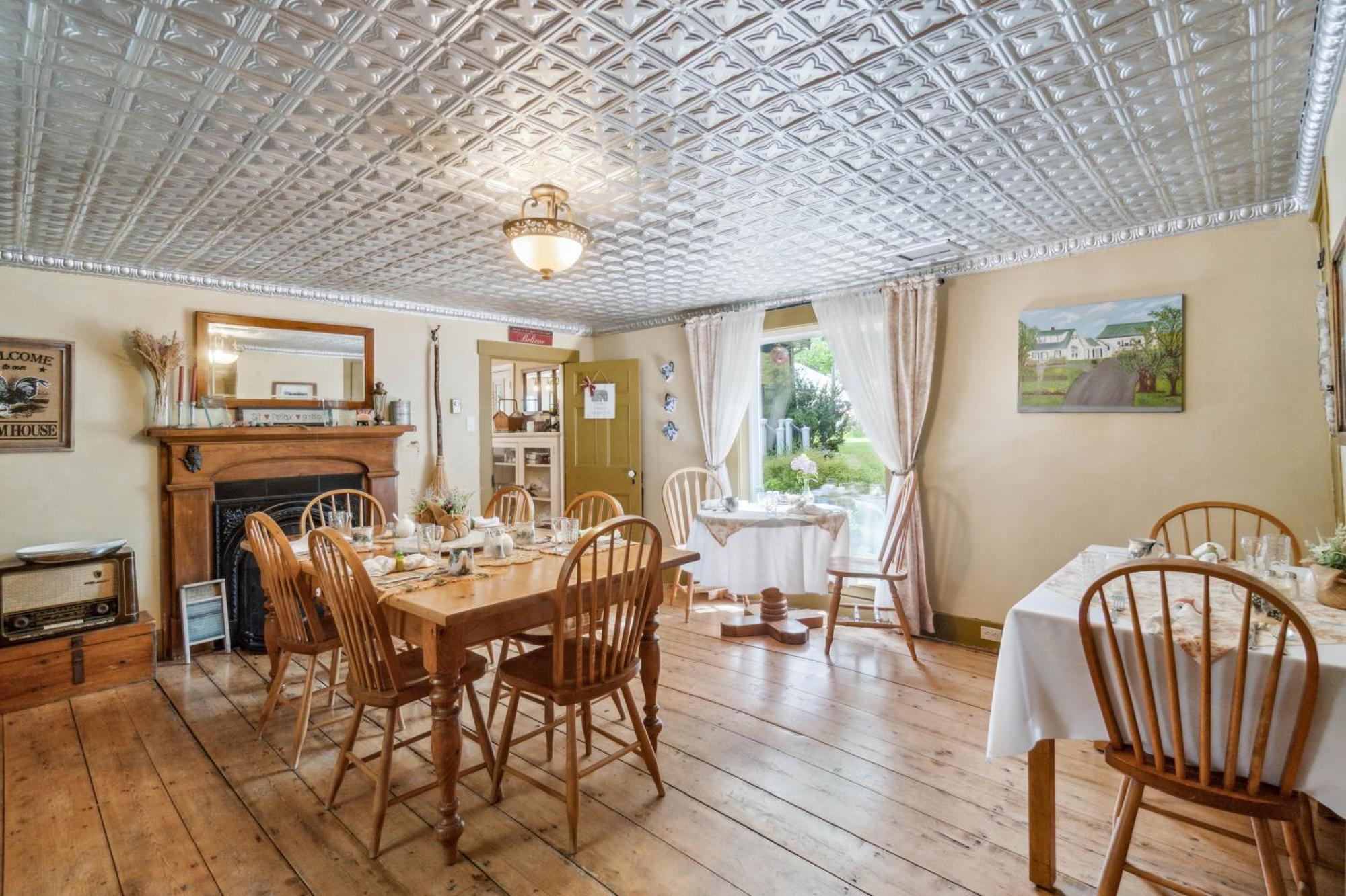 Farmhouse Inn B&B Canning ภายนอก รูปภาพ