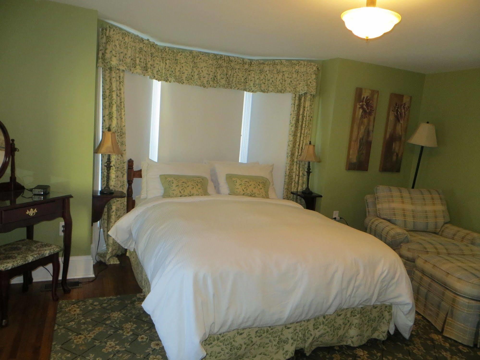 Farmhouse Inn B&B Canning ภายนอก รูปภาพ