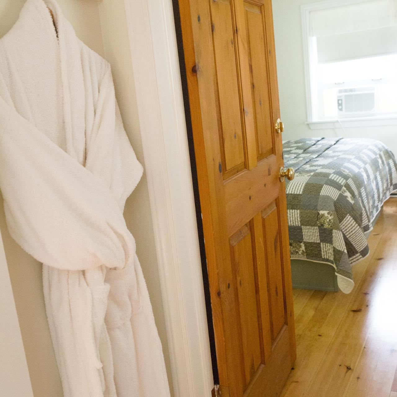 Farmhouse Inn B&B Canning ภายนอก รูปภาพ